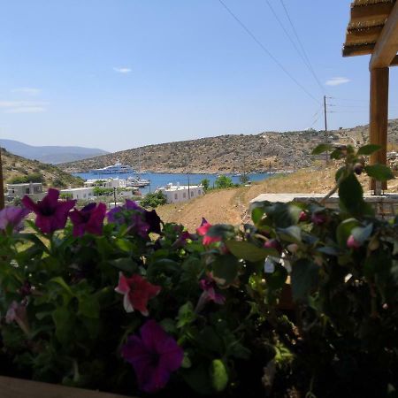 Notos Villa Schoinoussa Luaran gambar