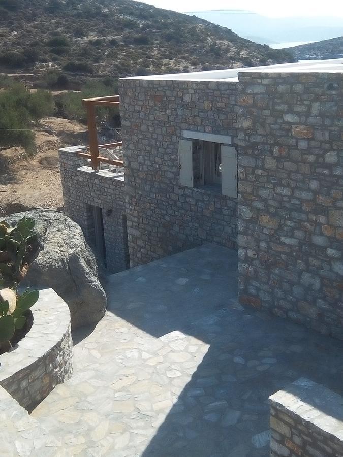 Notos Villa Schoinoussa Luaran gambar