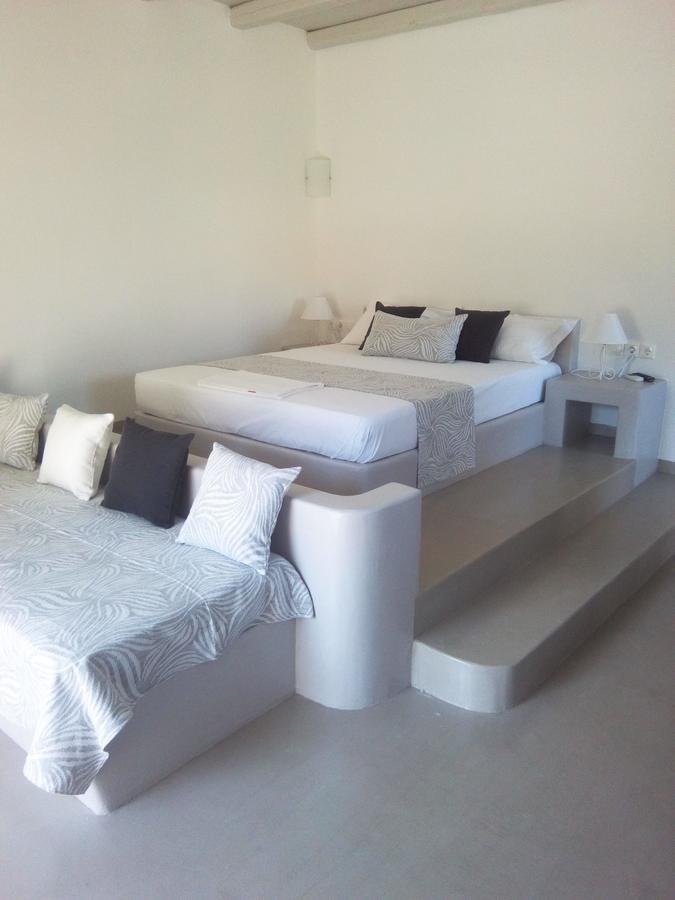 Notos Villa Schoinoussa Luaran gambar