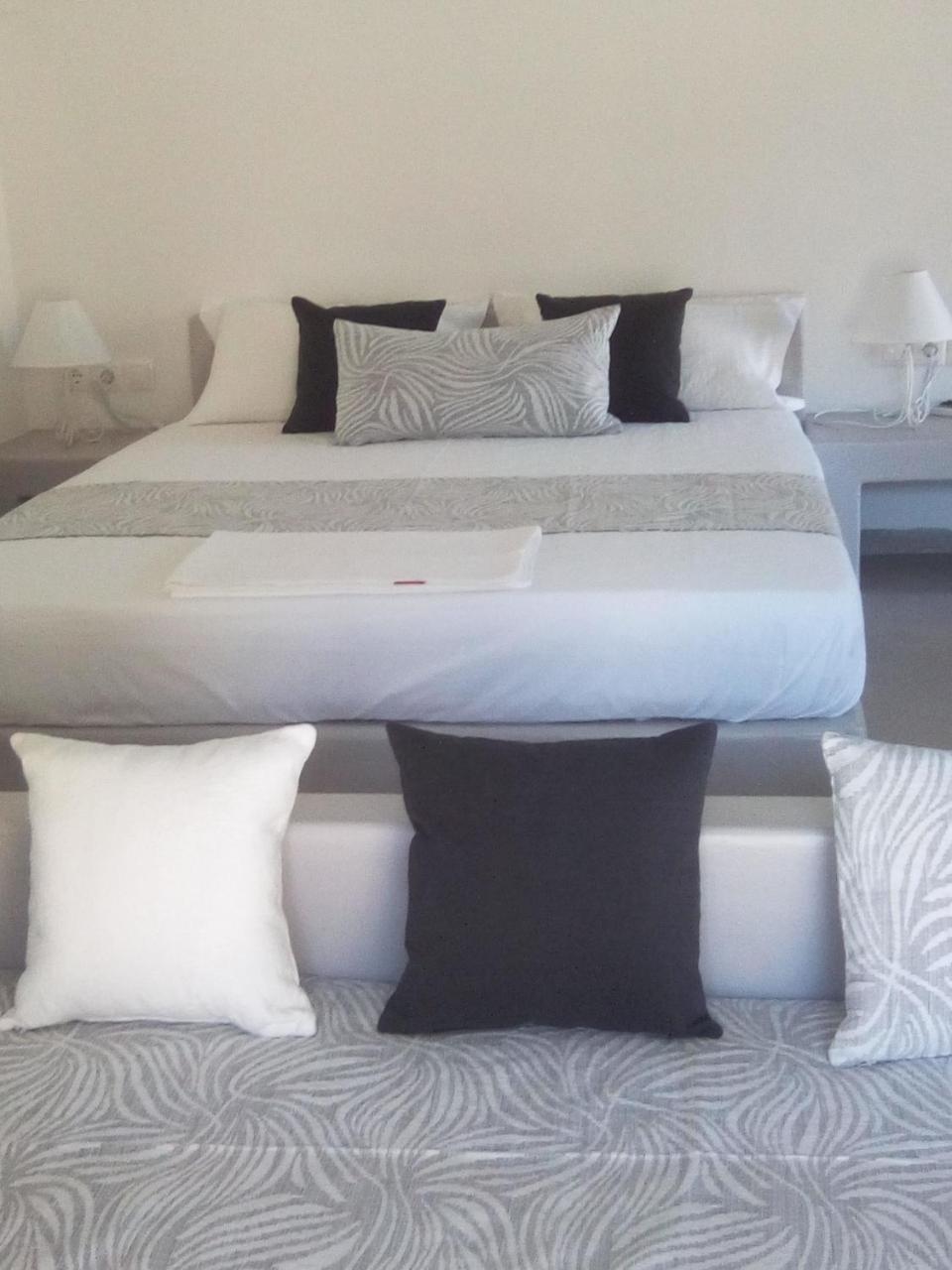 Notos Villa Schoinoussa Luaran gambar