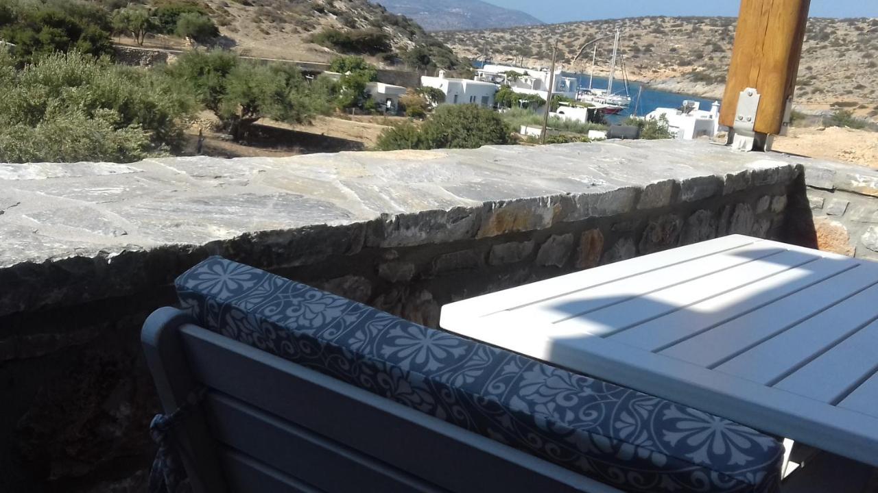 Notos Villa Schoinoussa Luaran gambar