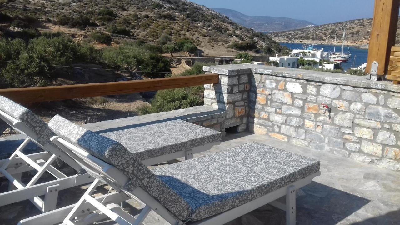 Notos Villa Schoinoussa Luaran gambar