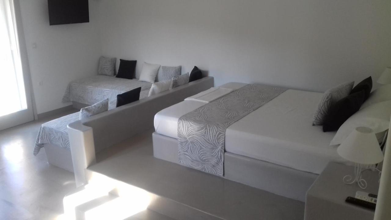 Notos Villa Schoinoussa Luaran gambar