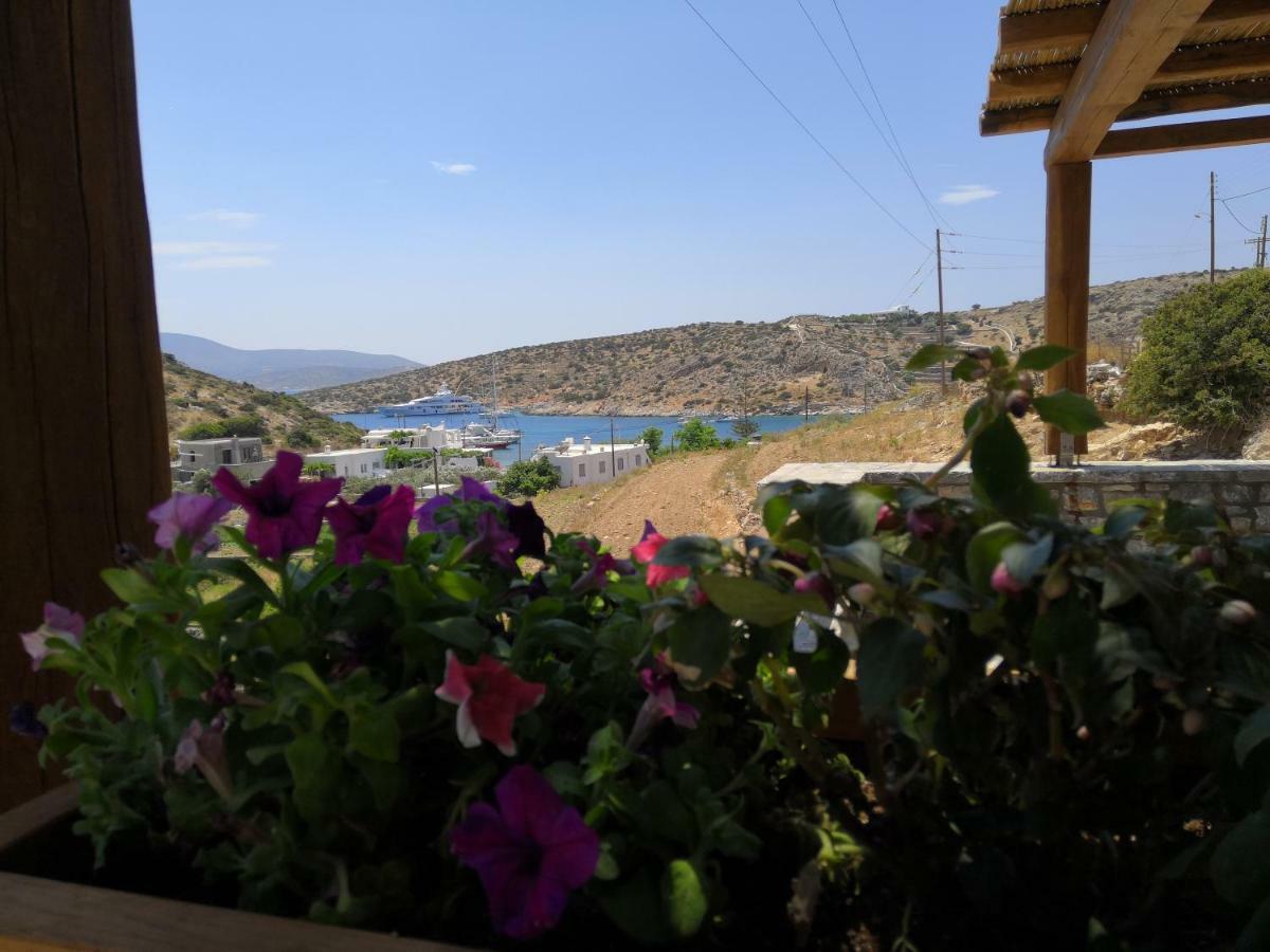 Notos Villa Schoinoussa Luaran gambar