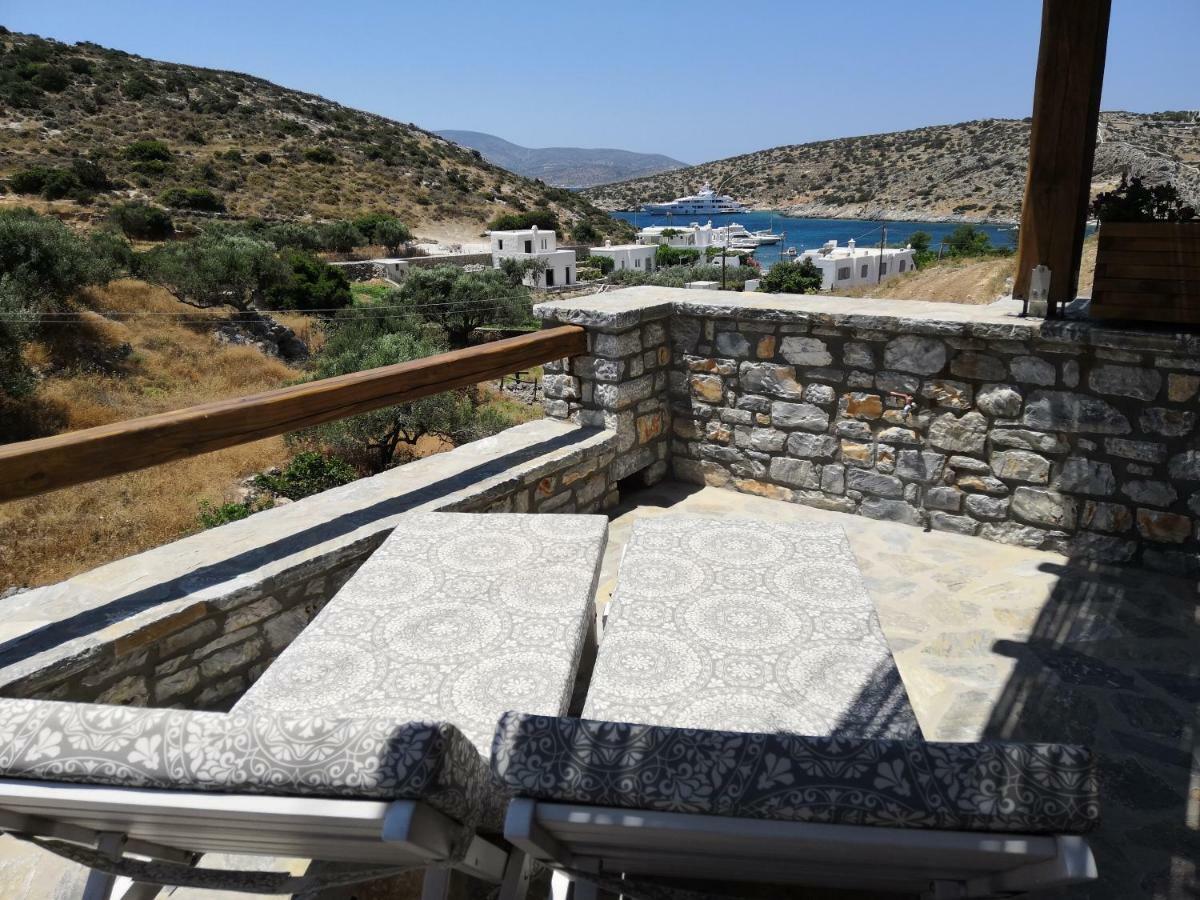Notos Villa Schoinoussa Luaran gambar