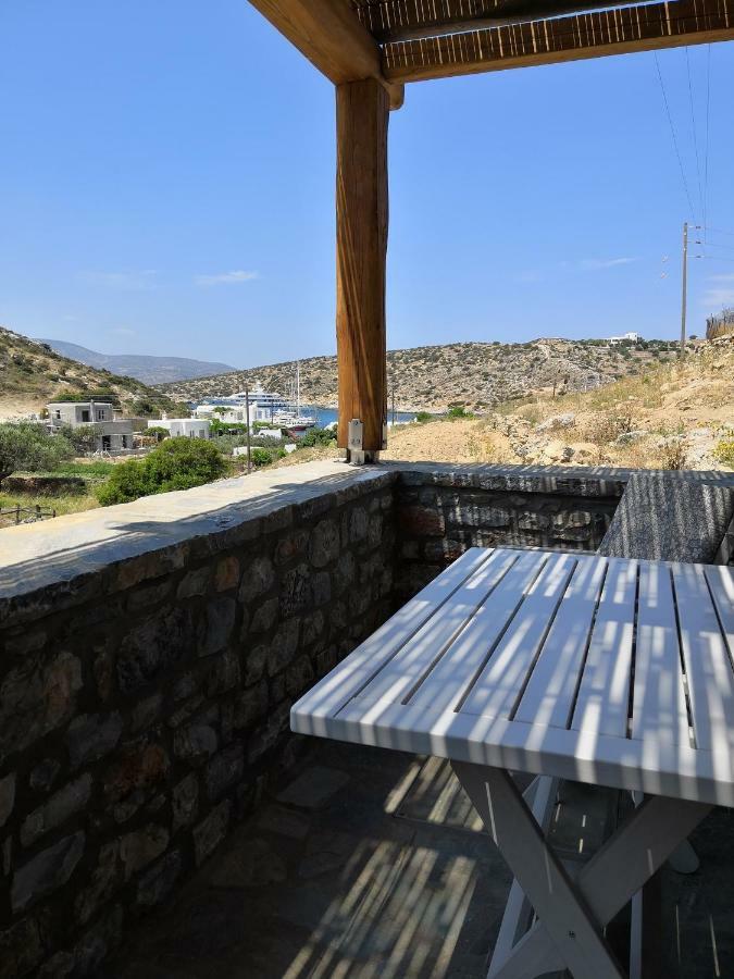 Notos Villa Schoinoussa Luaran gambar