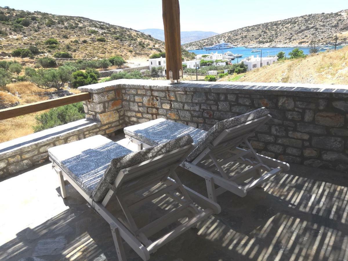 Notos Villa Schoinoussa Luaran gambar
